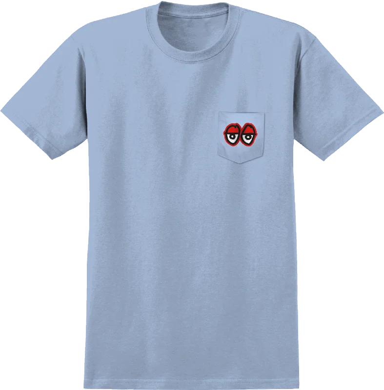 T-Shirt With Minimalist Art-KROOKED - "STRAIT EYES" POCKET T-SHIRT (LIGHT BLUE)