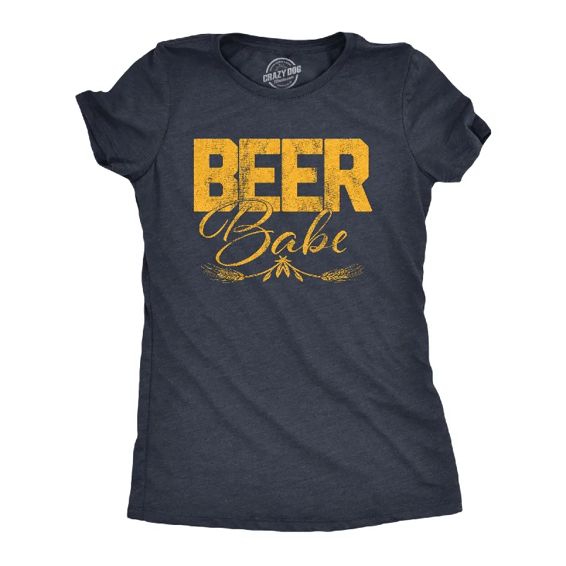 High Quality T-Shirt-Beer Babe Women's T Shirt