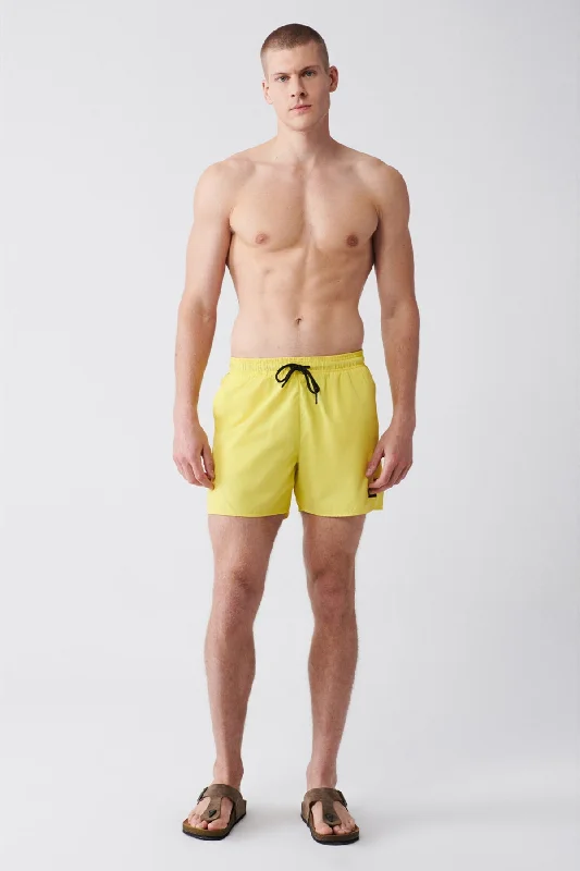 Performance Shorts-Men's Yellow Quick Dry Standard Size Straight Swimwear Marine Shorts E003801